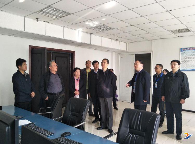 中广联合会副会长胡占凡莅临周口广播电视台调研