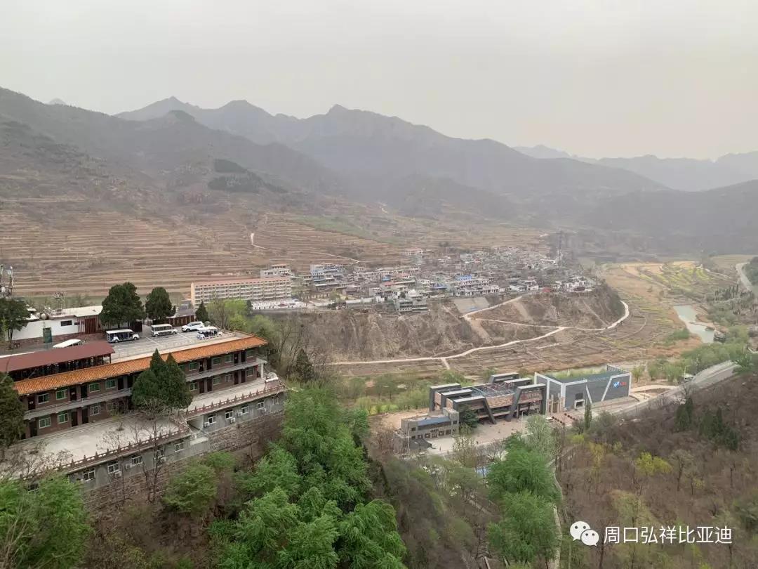 弘祥比亚迪公司经理赴安阳学习红旗渠精神