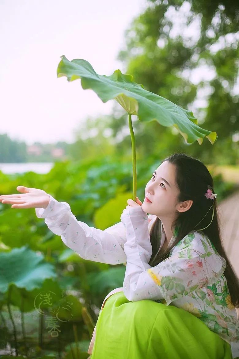 名家新作 | 张华中 《莲女赋》
