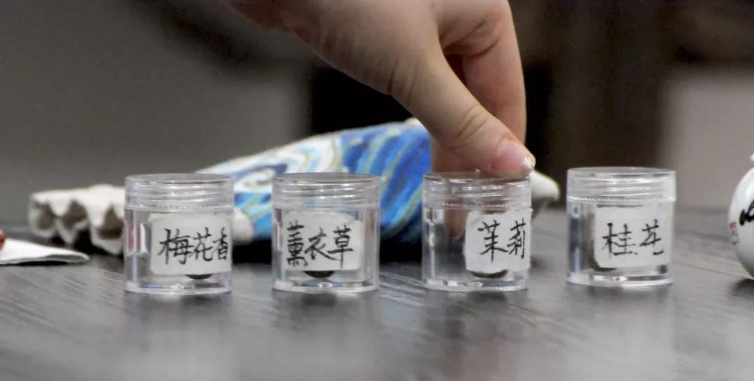 华威学堂：培养孩子高雅品质从香文化开始