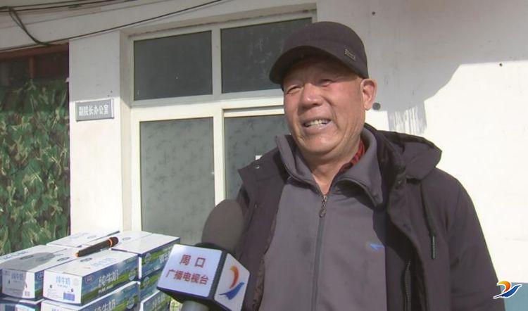 省人大代表丁守富：回乡献爱心温暖过新春