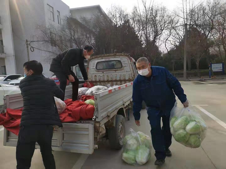 “基地蔬菜免费供医院 ！” 面对疫情，河南”辣木”献爱心