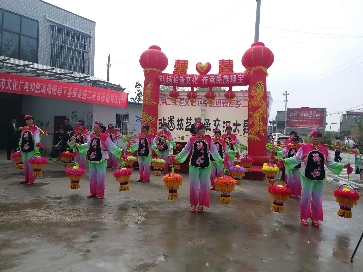周口市非遗保护协会送文化下乡走进商水