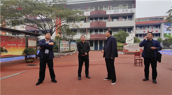 川汇区：区委书记一线督战“创文”