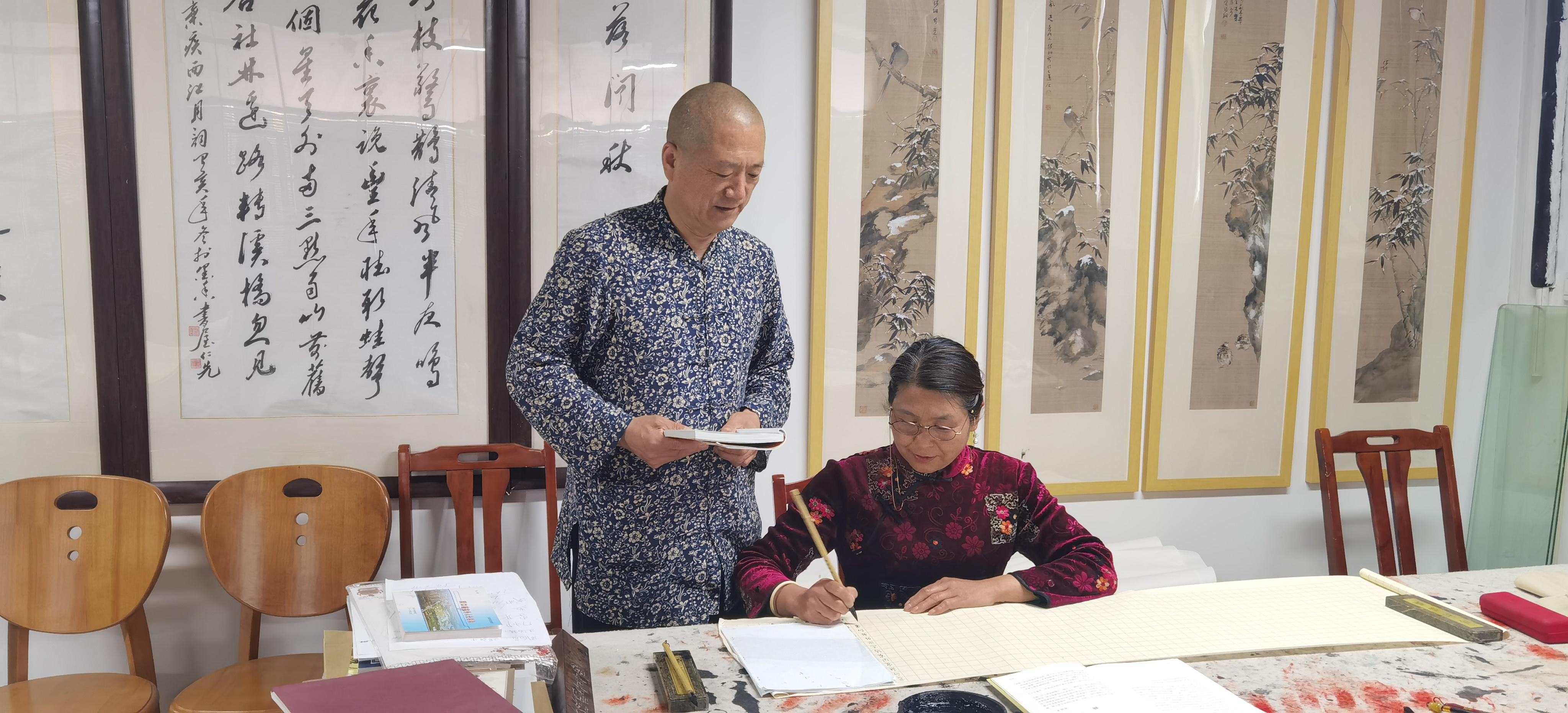周口作家手抄习近平著作献礼党的百年华诞
