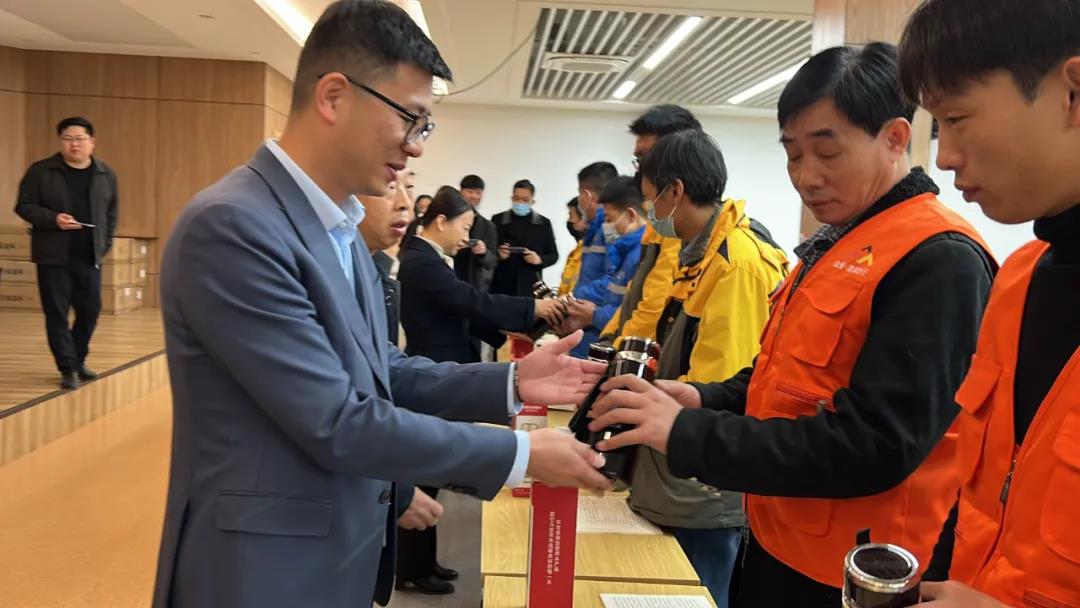周口市总工会“工会进万家·新就业形态劳动者温暖行动” 启动仪式圆满举行
