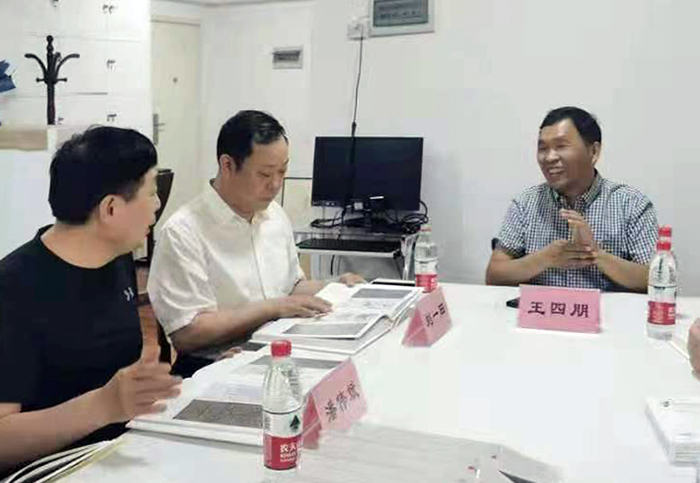 《中国民间收藏汉画像砖石选集》出版研讨交流活动举行